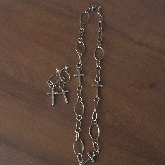 Rose Gold Cross Necklace & Earrings - Picture 4 of 6